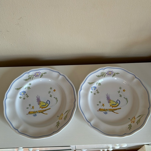 Vintage Longchamp “Perouges” Dinner Plates - Set of 2 - Picture 3 of 4